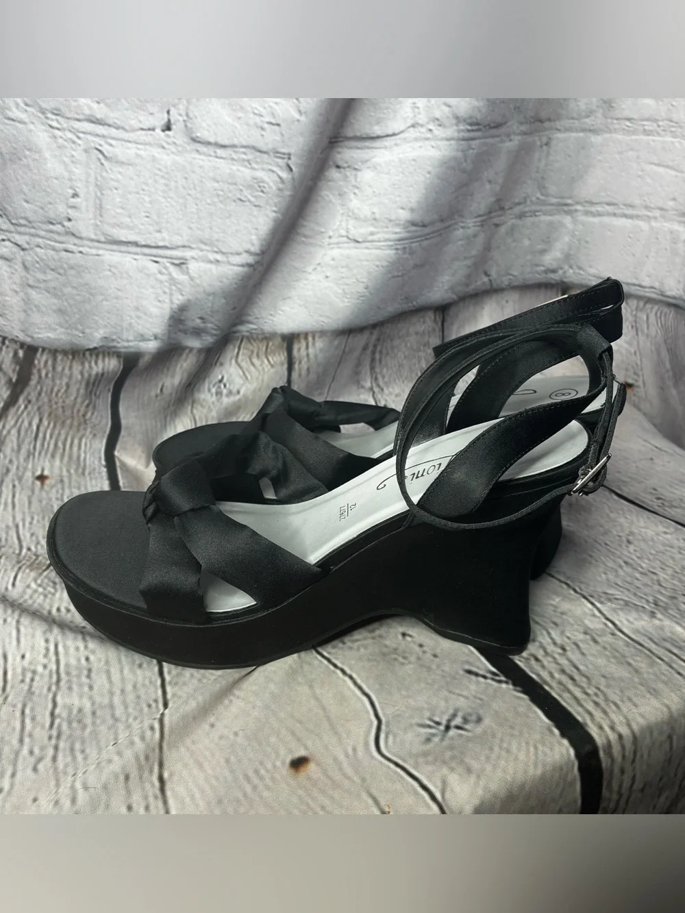 Vtg y2k Bratz Whimsigoth Black Promcore Satin Chunky Platform Wedge Sandals Sz 8 - Picture 4 of 10